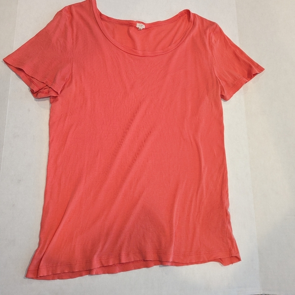 J. Crew Tops - J CREW Coral Orange Slub 100% cotton Scoop Neck T-shirt Size XL *see note